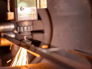 Corte CNC Laser - RR Inox E Ferragens